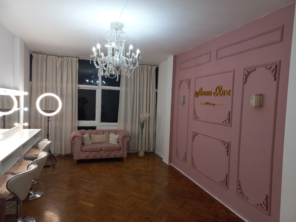 Logo de ANDRU RUIZ Maquilladora en Mendoza