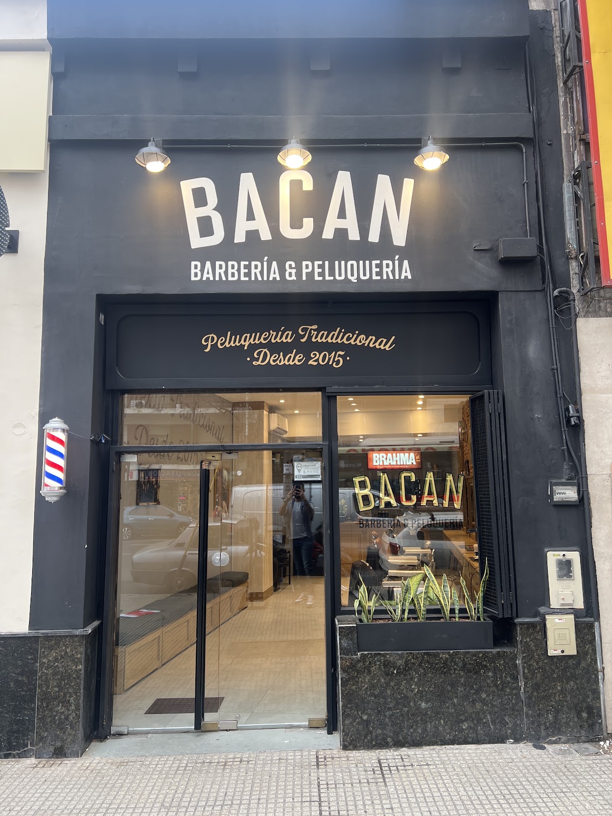 Logo de Bacan Barbería y peluquería Caballito