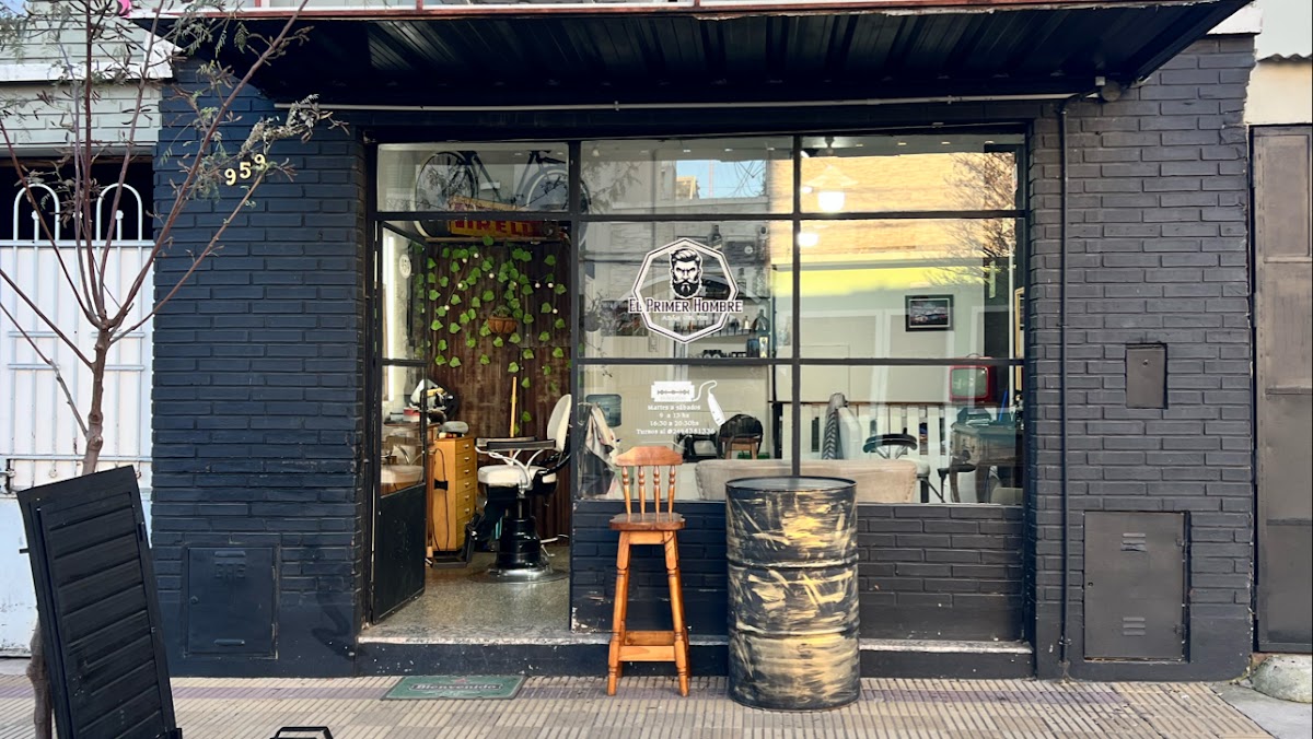 El Primer Hombre 💈💇🏻‍♂️