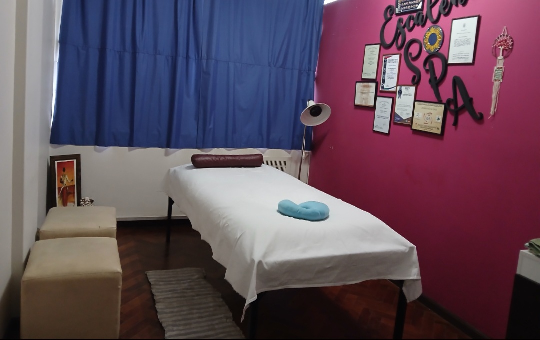 Logo de Escaleno Spa