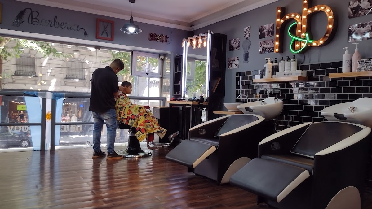 Hair & Body Salón de Belleza