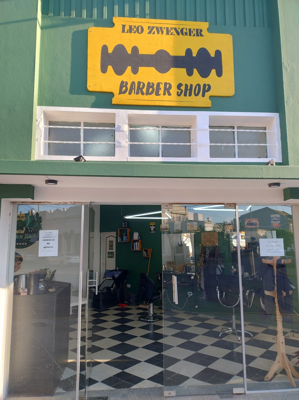 Leo Zwenger Barber Shop