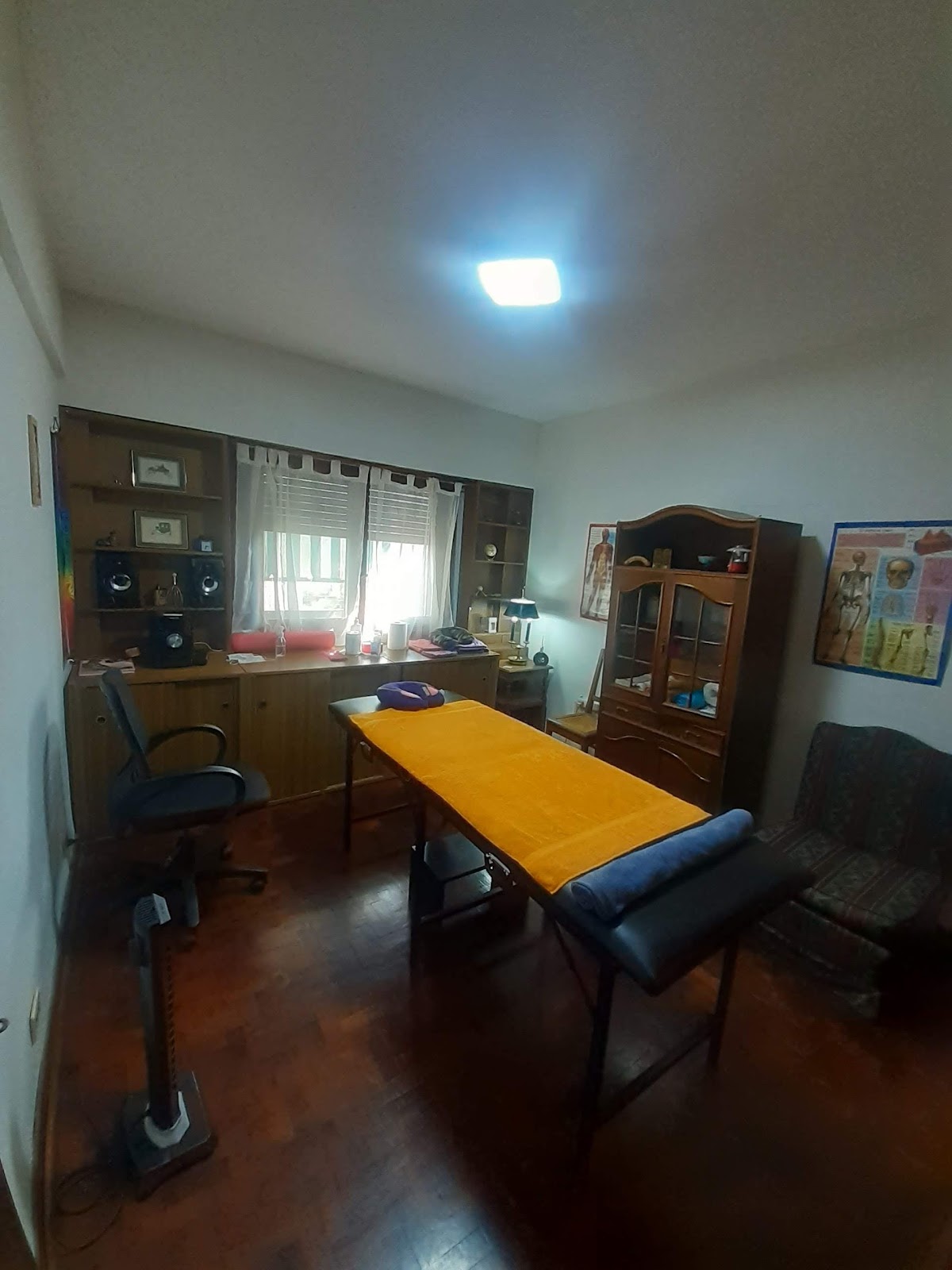 Masajes descontracturantes | Masajista profesional.